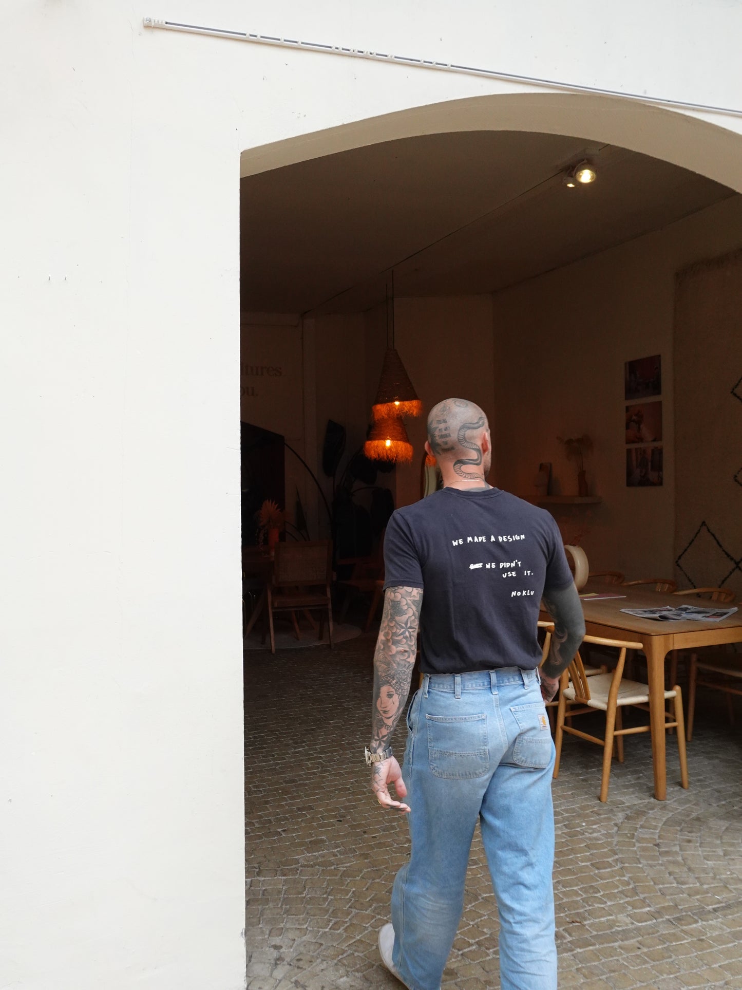 T-SHIRT - WE MADE A DESIGN